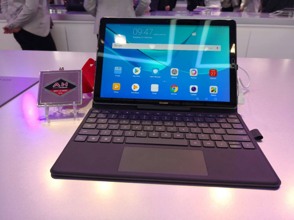 HUAWEI MediaPad M5 with a "Best of MWC" award for the device's great audio, especially the surround-sound which is great for multimedia