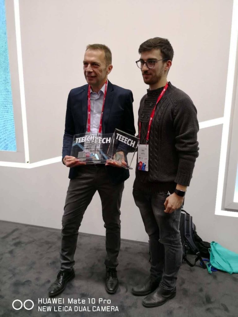 Teeech gave the HUAWEI MateBook X Pro its "Best Design" award. The publication applauded HUAWEI for its impressive attention to detail, and the device for being the first notebook in the world with FullView display. The HUAWEI MateBook X Pro also received the site's "Users' Choice" award, while HUAWEI is taking home an award for being the "Best Brand." Teeech is an Italian tech site with reviews and news on Android, Windows, video games, and more. It reaches 100617 readers.