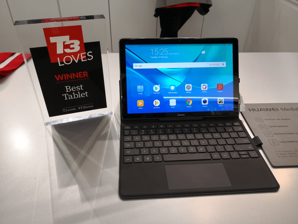 Teeech gave the HUAWEI MateBook X Pro its "Best Design" award. The publication applauded HUAWEI for its impressive attention to detail, and the device for being the first notebook in the world with FullView display. The HUAWEI MateBook X Pro also received the site's "Users' Choice" award, while HUAWEI is taking home an award for being the "Best Brand." Teeech is an Italian tech site with reviews and news on Android, Windows, video games, and more. It reaches 100617 readers.