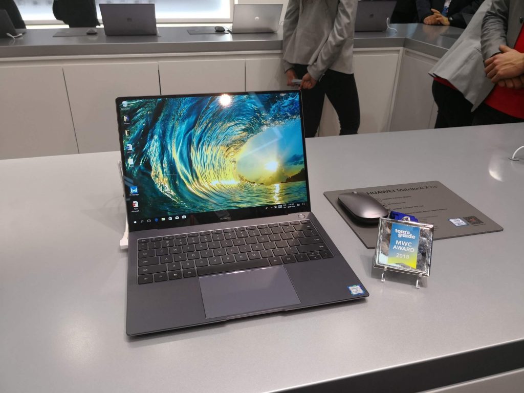 Teeech gave the HUAWEI MateBook X Pro its "Best Design" award. The publication applauded HUAWEI for its impressive attention to detail, and the device for being the first notebook in the world with FullView display. The HUAWEI MateBook X Pro also received the site's "Users' Choice" award, while HUAWEI is taking home an award for being the "Best Brand." Teeech is an Italian tech site with reviews and news on Android, Windows, video games, and more. It reaches 100617 readers.