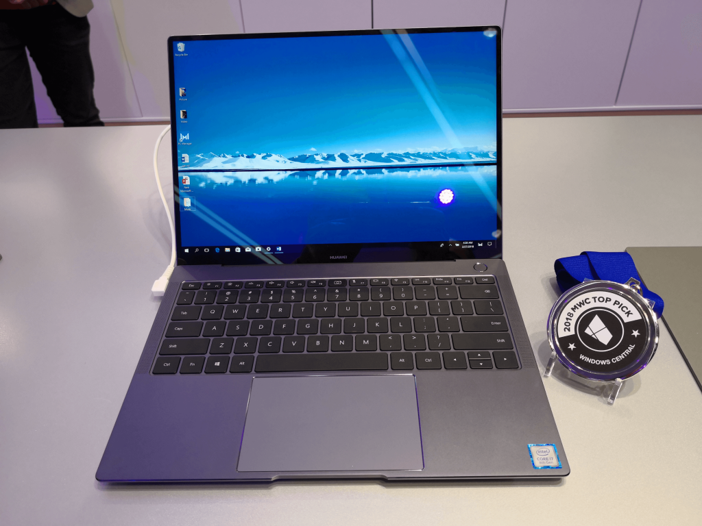 HUAWEI MediaPad M5 with a "Best of MWC" award for the device's great audio, especially the surround-sound which is great for multimedia