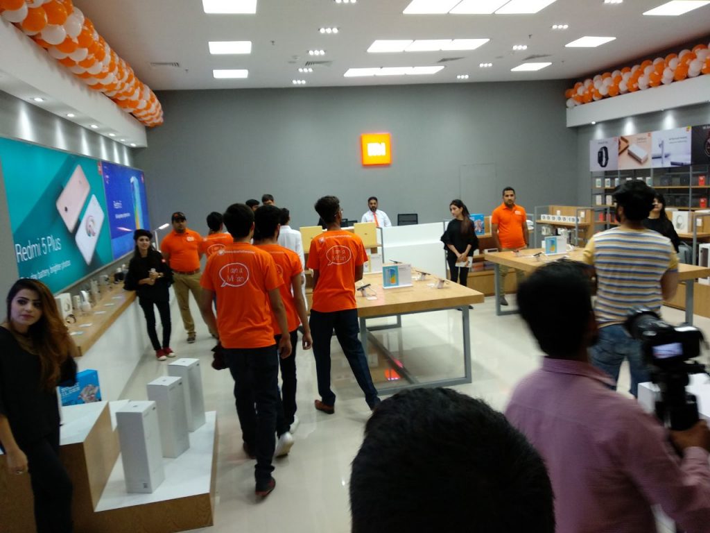 MI promotions at the Packages Mall