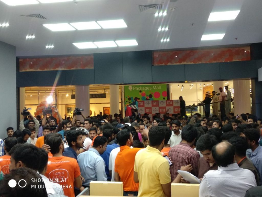 MI promotions at the Packages Mall