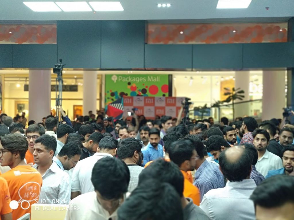 MI promotions at the Packages Mall