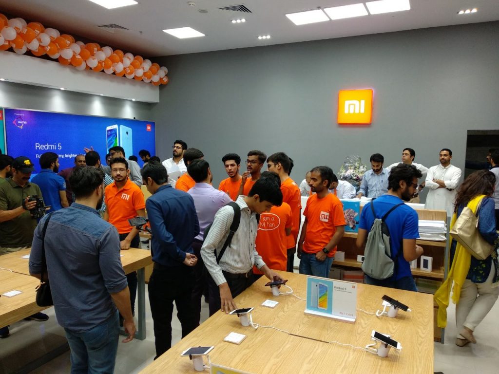 MI promotions at the Packages Mall