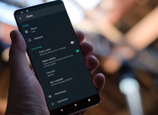 WhatsApp offers a new feature, dark mode. Is it dark enough??